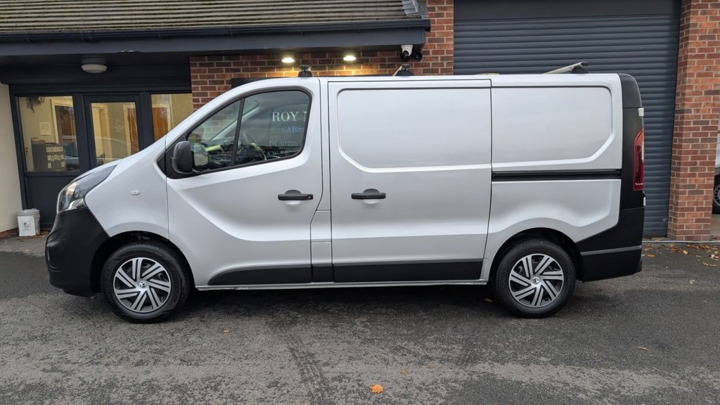 Used Vauxhall Vivaro 2017 for sale - 76454481: Photo 17