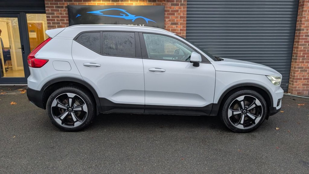 Used Volvo XC40 2020 for sale - 76546890: Photo 3