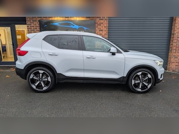 Used Volvo XC40 2020 for sale - 76546890: Photo
