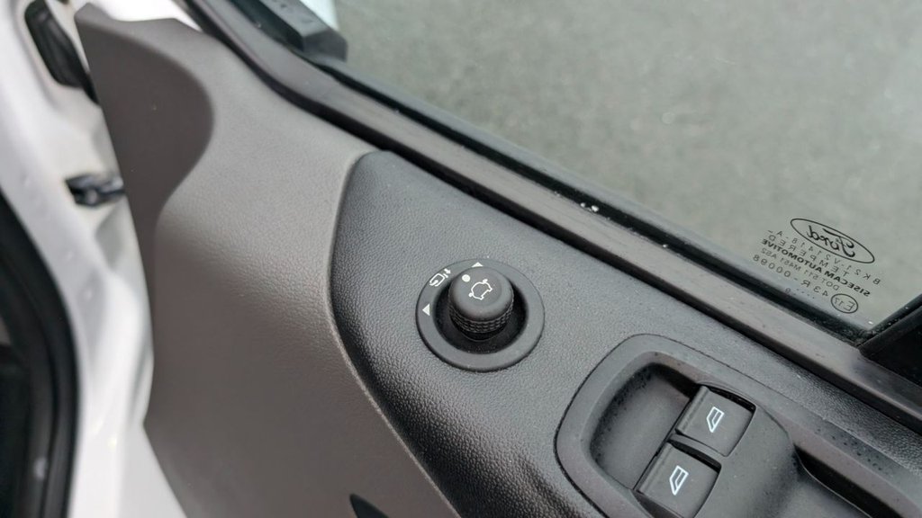 Used Ford Transit Custom 2019 for sale - 77422233: Photo 25