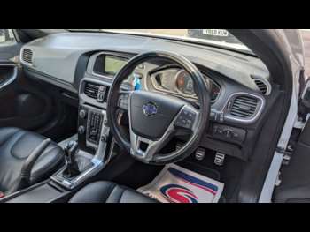 Used Volvo V40 2016 for sale - 75135005: Photo