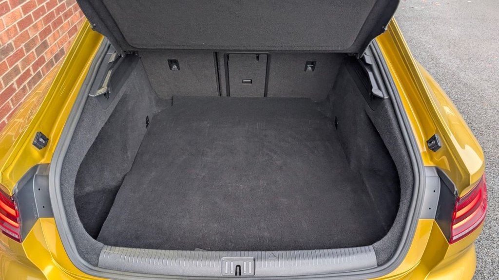 Used Volkswagen Arteon 2018 for sale - 76482396: Photo 15