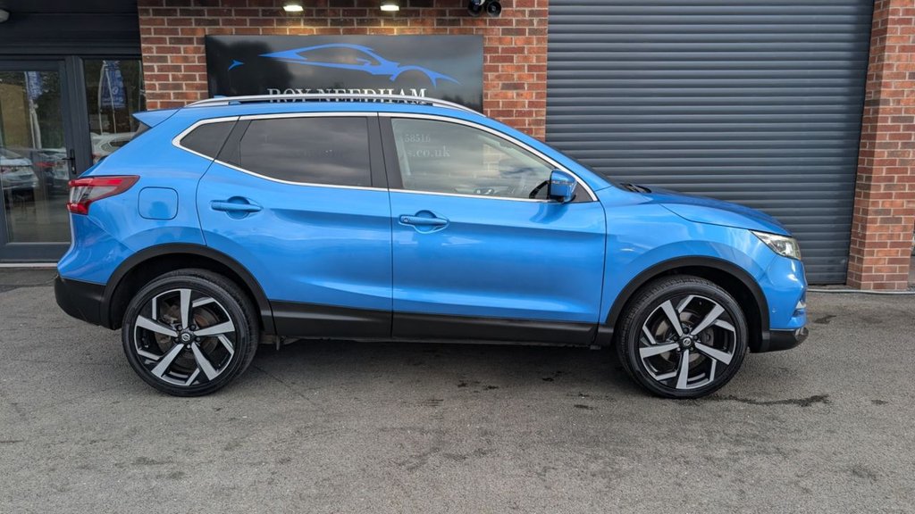 Used Nissan Qashqai 2017 for sale - 76048494: Photo 3