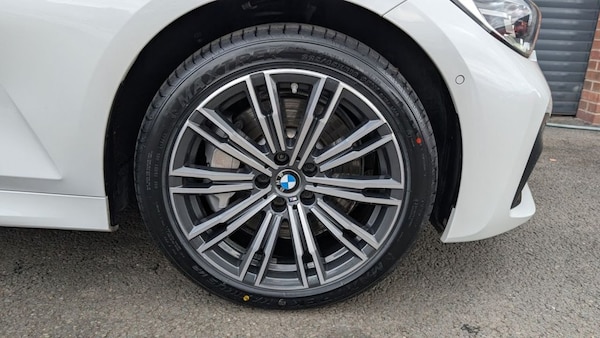 Used BMW 3 Series 2021 for sale - 76092457: Photo 25