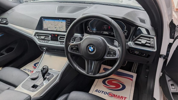 Used BMW 3 Series 2021 for sale - 76092457: Photo 3