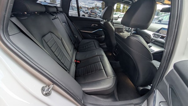Used BMW 3 Series 2021 for sale - 76092457: Photo 9