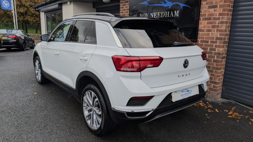 Used Volkswagen T-Roc 2018 for sale - 76312972: Photo 18