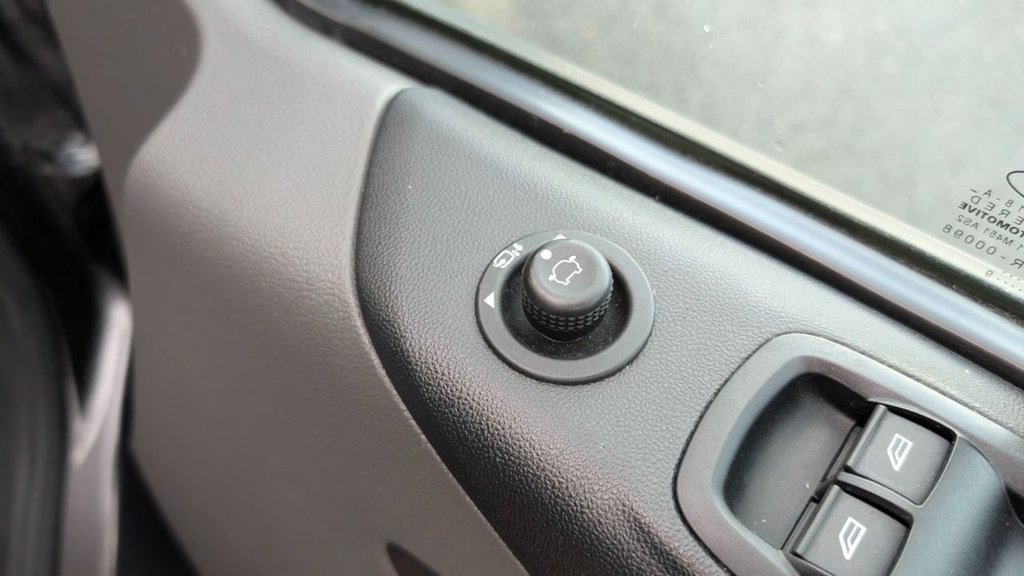 Used Ford Transit Custom 2019 for sale - 76417504: Photo 24