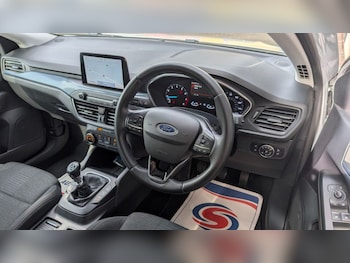 Used Ford Focus 2021 for sale - 78725768: Photo