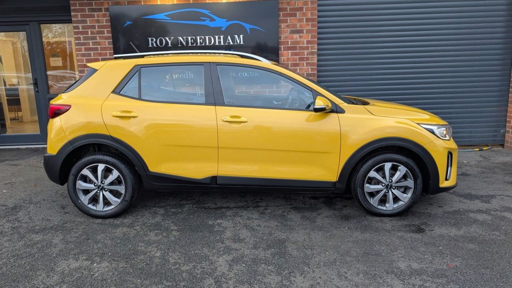 Used Kia Stonic 2022 for sale - 76725033: Photo 3