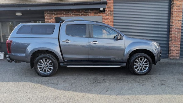 Used Isuzu D-Max 2020 for sale - 75502801: Photo 3
