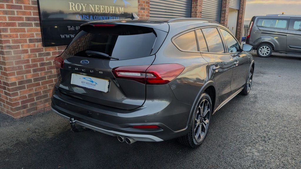 Used Ford Focus 2022 for sale - 76783932: Photo 10