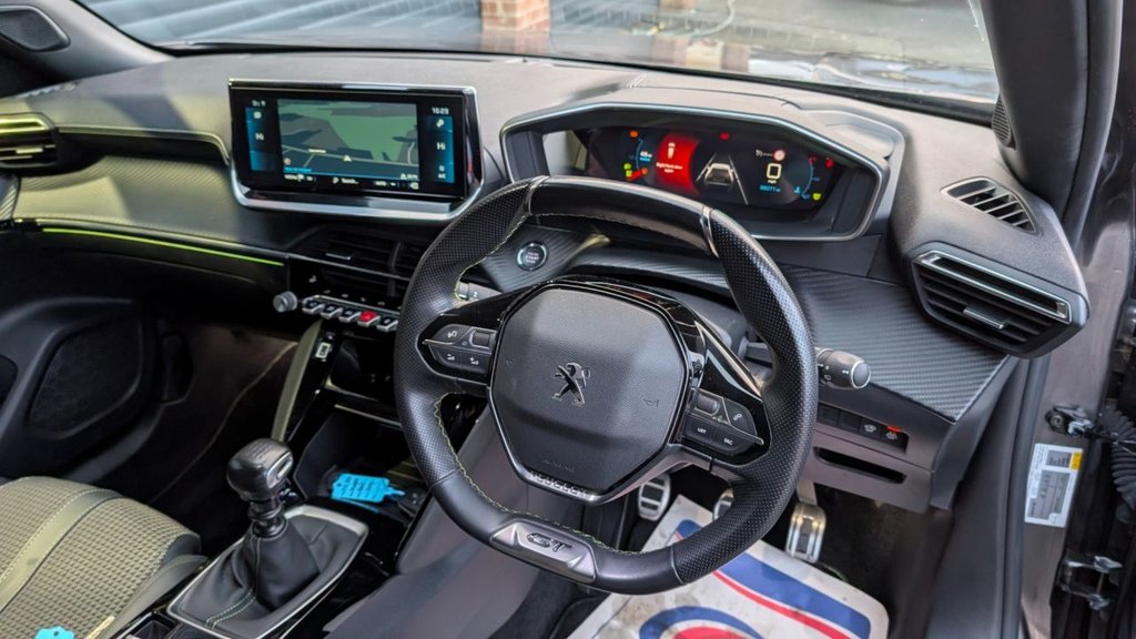 Used Peugeot 2008 2021 for sale - 76962014: Photo 5