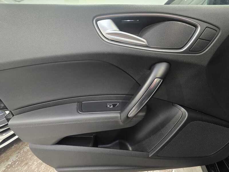 Used Audi A1 2015 for sale - 76863557: Photo 18