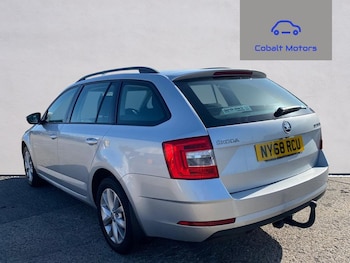 Used Skoda Octavia 2019 for sale - 78980982: Photo