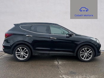 Used Hyundai Santa Fe 2016 for sale - 78557928: Photo