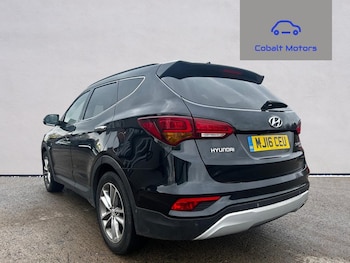 Used Hyundai Santa Fe 2016 for sale - 78557928: Photo