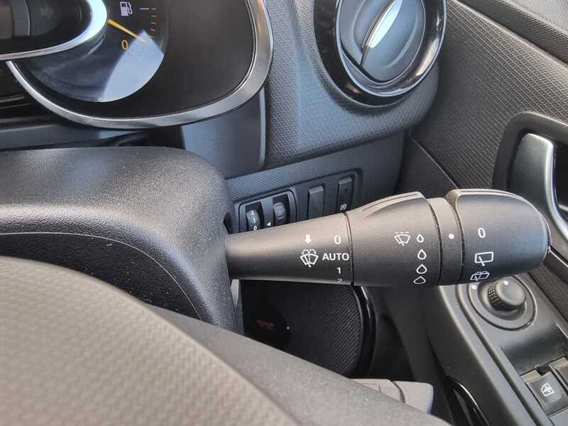 Used Renault Clio 2015 for sale - 76368332: Photo 15