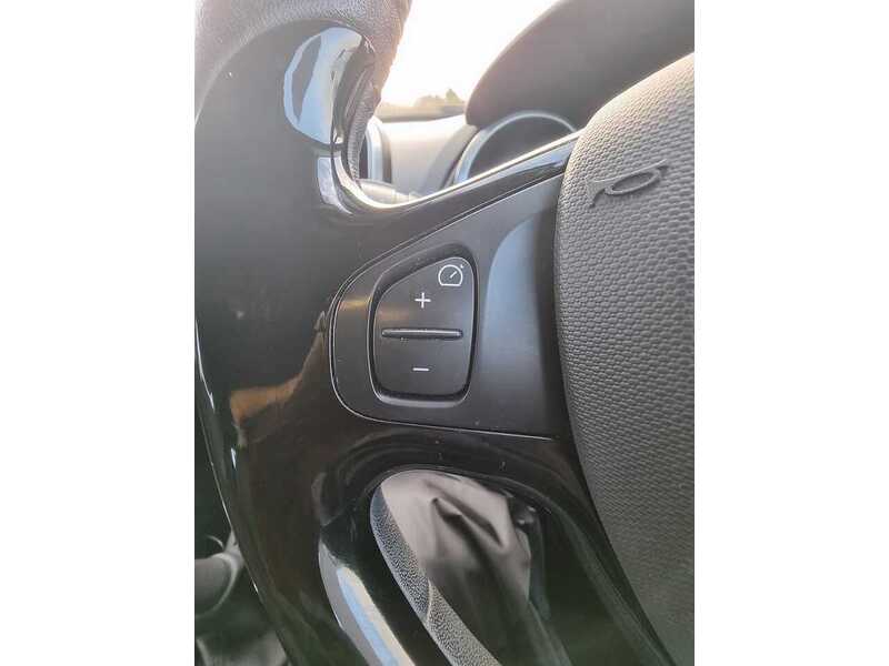 Used Renault Clio 2015 for sale - 76368332: Photo 20