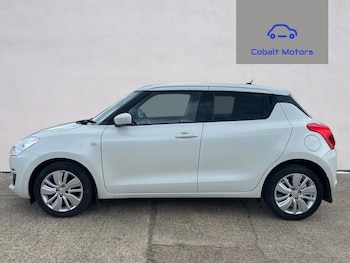 Used Suzuki Swift 2018 for sale - 78734373: Photo