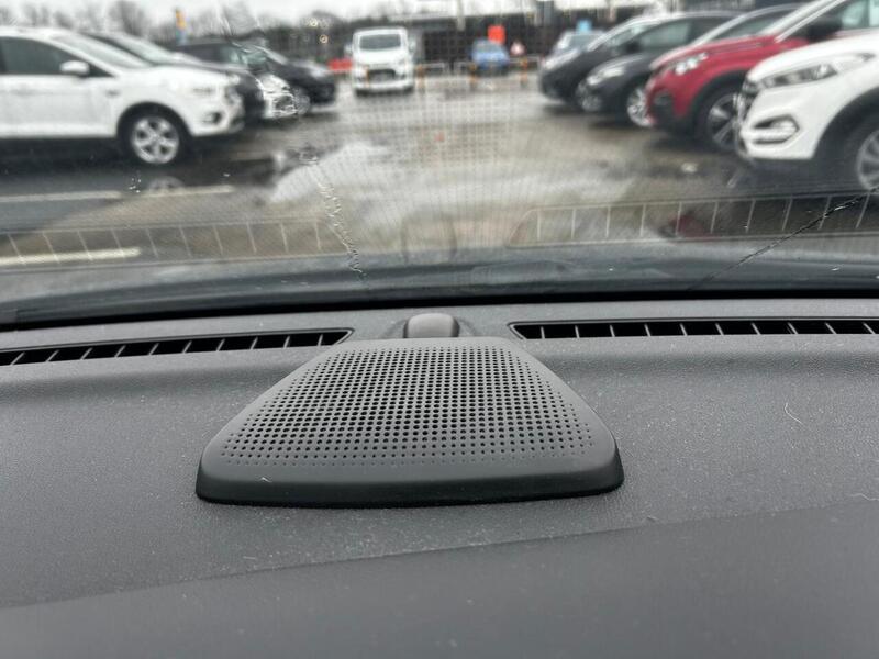 Used Ford Fiesta 2018 for sale - 77947059: Photo 23