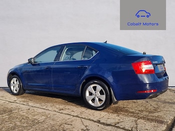 Used Skoda Octavia 2018 for sale - 77270607: Photo