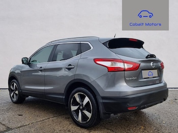 Used Nissan Qashqai 2016 for sale - 76618264: Photo