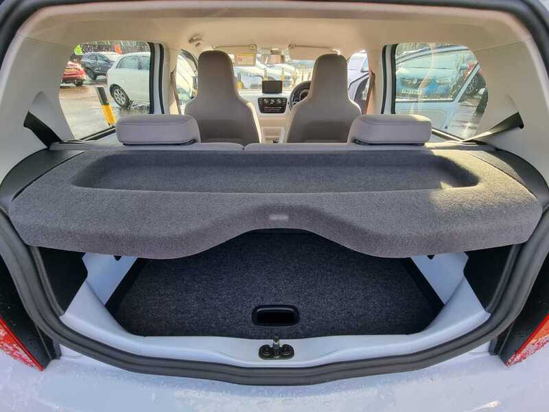 Used Volkswagen up! 2025 for sale - 76626973: Photo 16