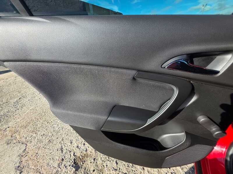 Used Vauxhall Insignia 2015 for sale - 76339770: Photo 21