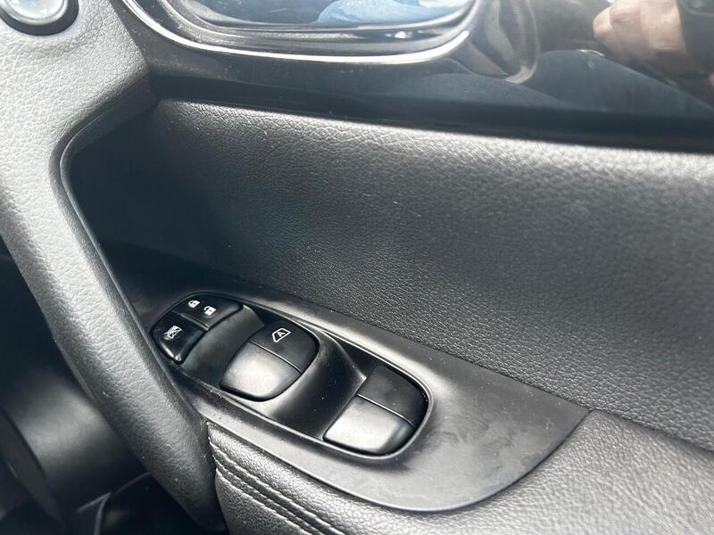 Used Nissan Qashqai 2017 for sale - 78083710: Photo 28