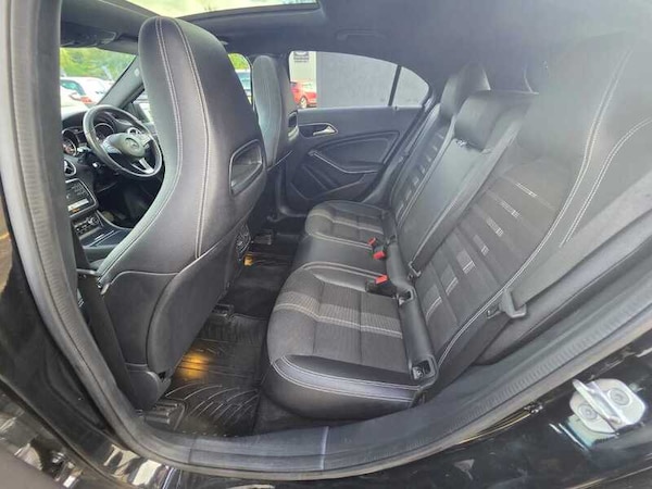 Used Mercedes-Benz A-Class 2018 for sale - 76197325: Photo 10