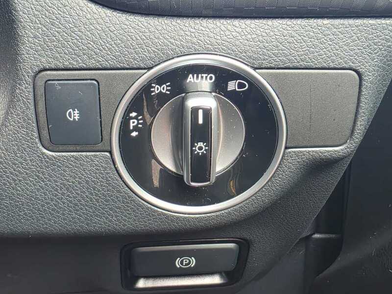 Used Mercedes-Benz A-Class 2018 for sale - 76197325: Photo 42