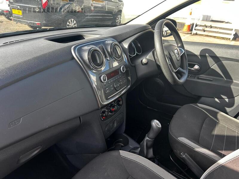 Used Dacia Sandero Stepway 2019 for sale - 77920887: Photo 10