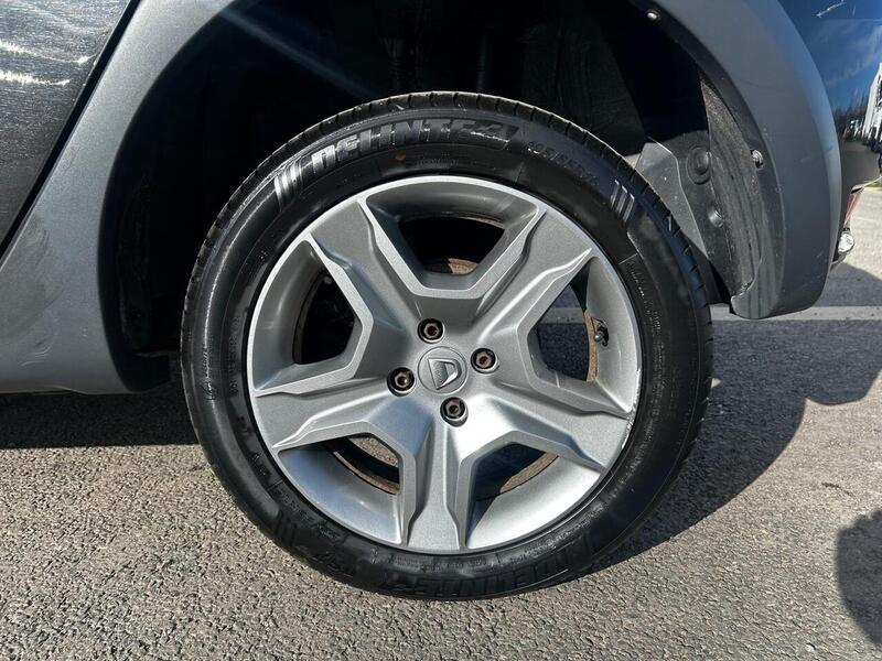 Used Dacia Sandero Stepway 2019 for sale - 77920887: Photo 13