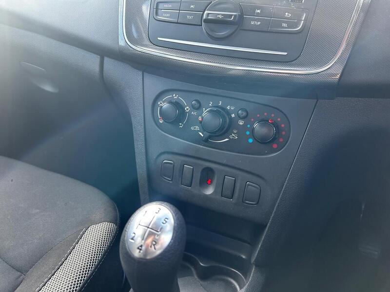 Used Dacia Sandero Stepway 2019 for sale - 77920887: Photo 15