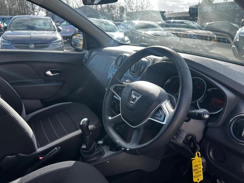 Used Dacia Sandero Stepway 2019 for sale - 77920887: Photo 9
