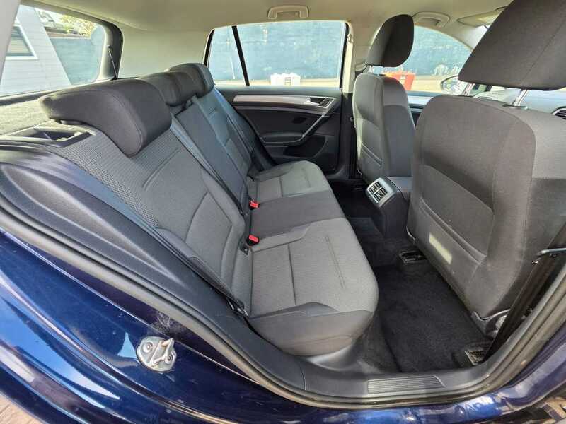 Used Volkswagen Golf 2014 for sale - 76224141: Photo 11