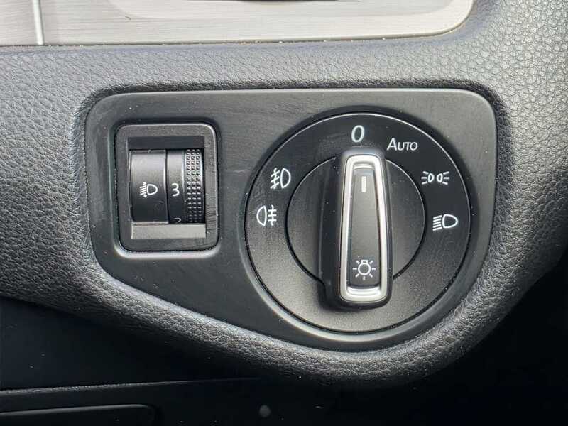 Used Volkswagen Golf 2014 for sale - 76224141: Photo 24