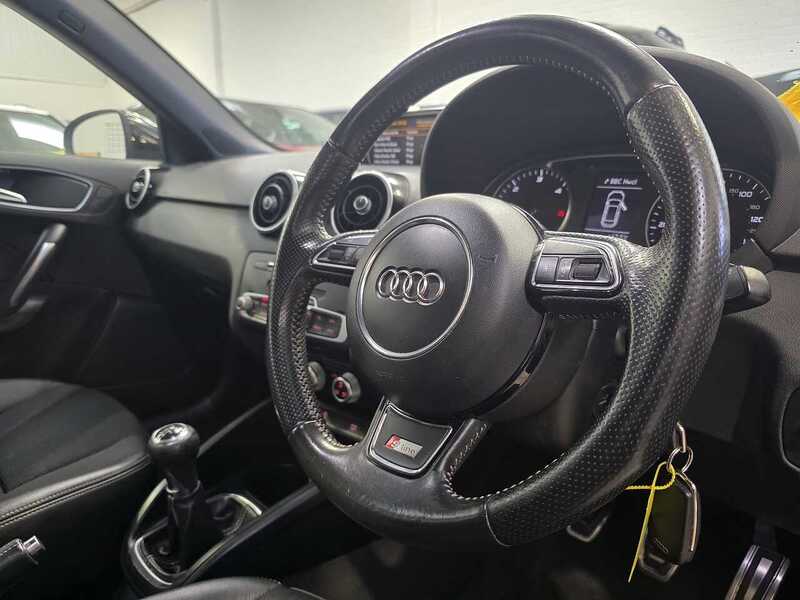 Used Audi A1 2015 for sale - 76339776: Photo 15