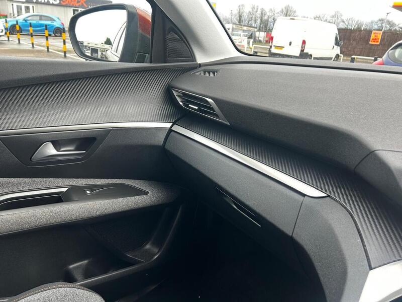 Used Peugeot 3008 2018 for sale - 77591421: Photo 18