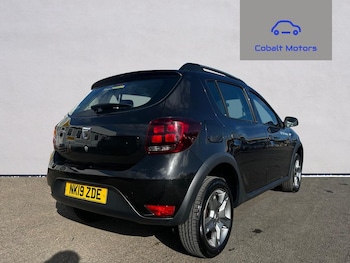 Used Dacia Sandero Stepway 2019 for sale - 77836669: Photo