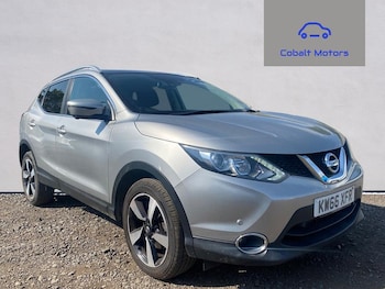 Used Nissan Qashqai 2017 for sale - 79450602: Photo