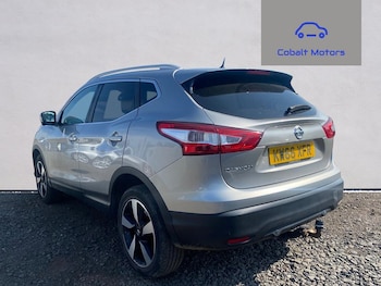 Used Nissan Qashqai 2017 for sale - 79450602: Photo