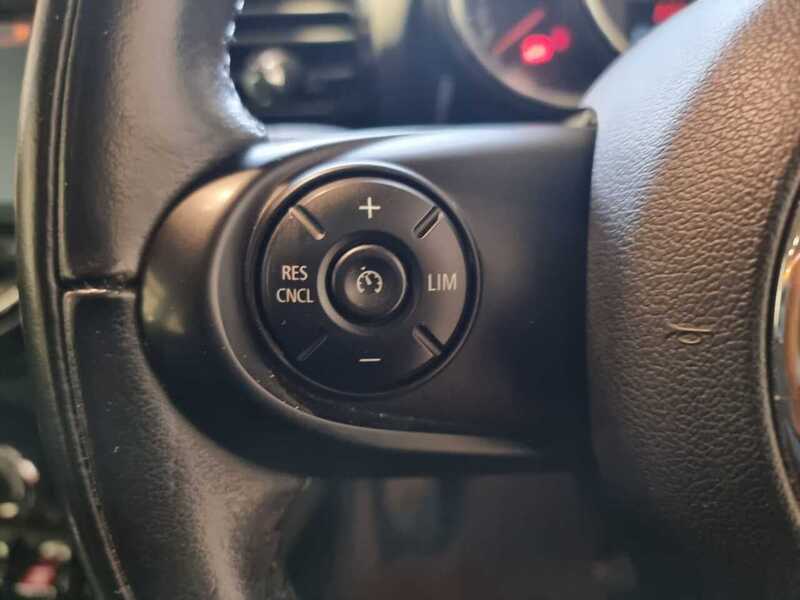 Used MINI Clubman 2017 for sale - 76896521: Photo 25