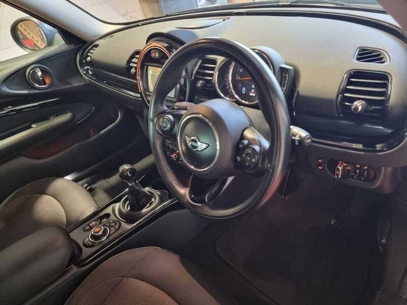 Used MINI Clubman 2017 for sale - 76896521: Photo 9