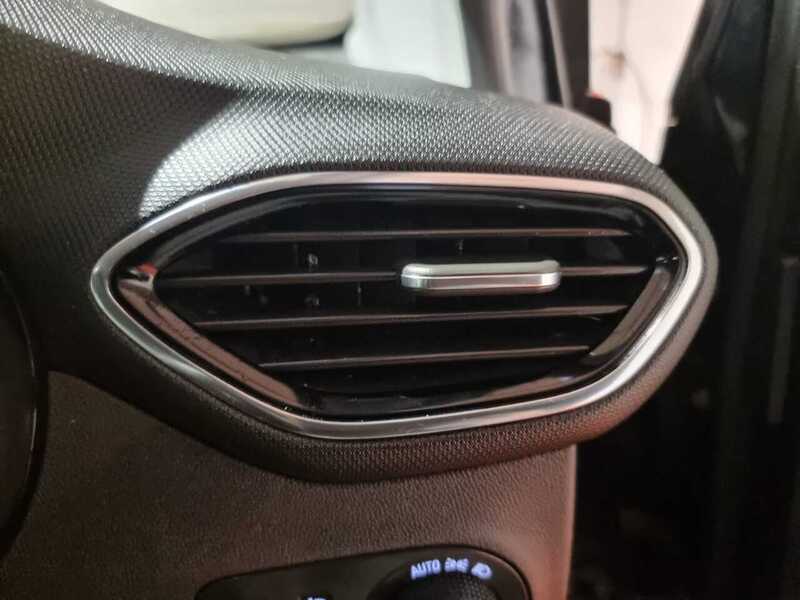 Used Vauxhall Crossland X 2018 for sale - 76863564: Photo 33