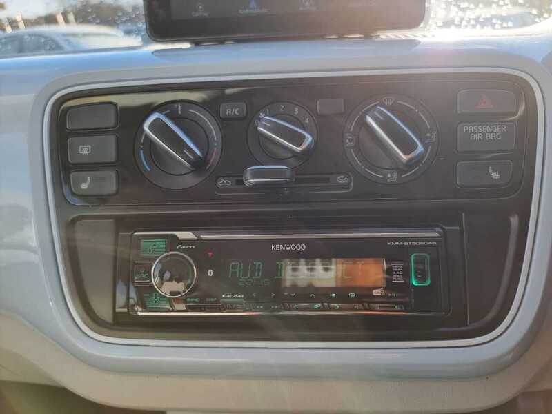 Used Volkswagen up! 2025 for sale - 76686807: Photo 28