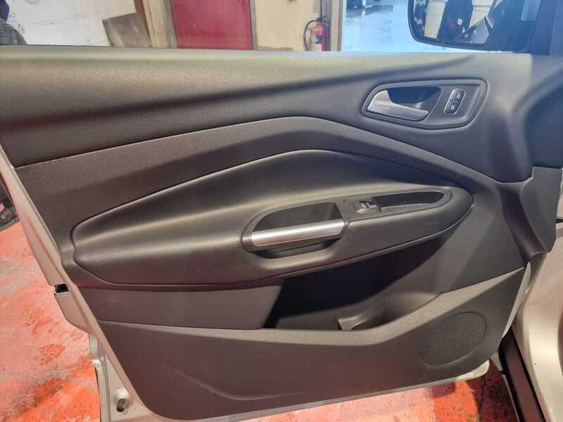 Used Ford Kuga 2018 for sale - 77234482: Photo 27