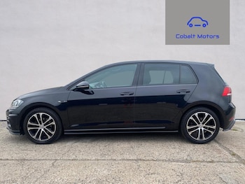 Used Volkswagen Golf 2018 for sale - 79435977: Photo