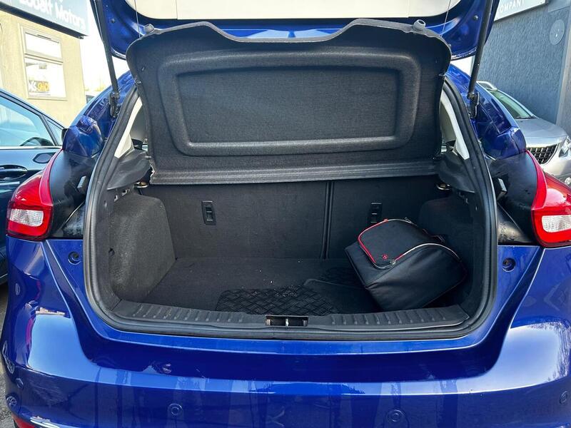 Used Ford Focus 2016 for sale - 77744279: Photo 10